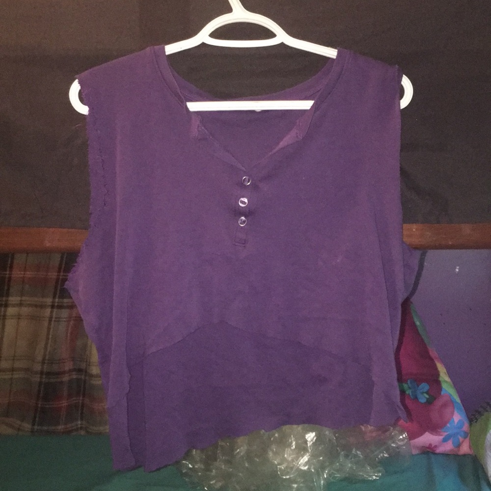 Cropped tank top